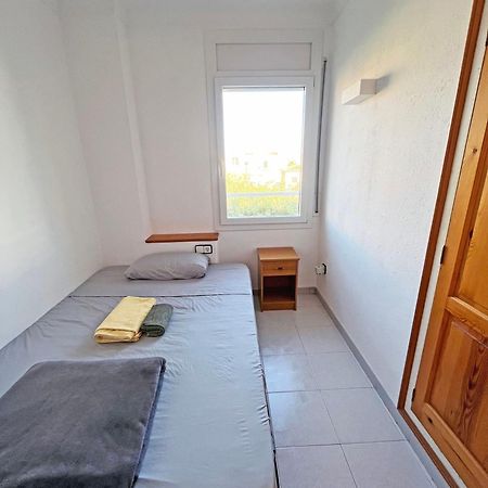 Apartamento De 3 Habitaciones En El Centro L' Escala Exterior foto