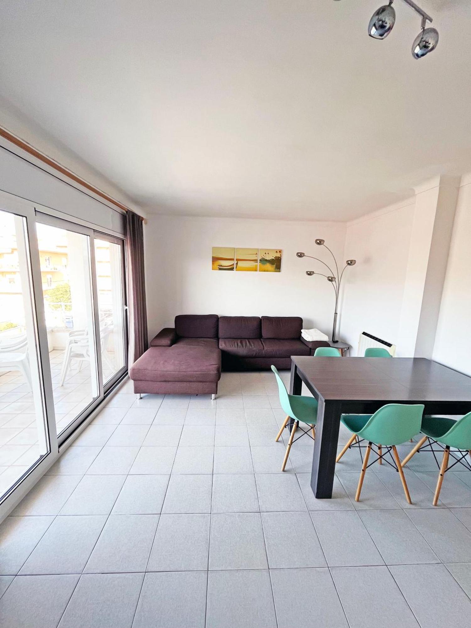 Apartamento De 3 Habitaciones En El Centro L' Escala Exterior foto